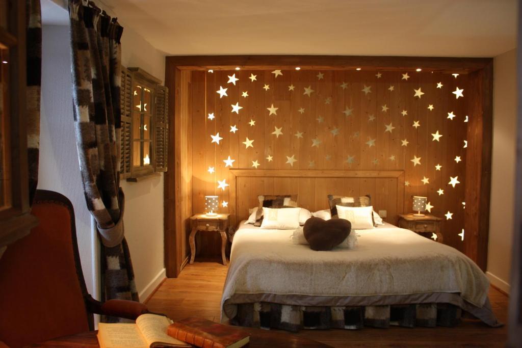Logis Hotel Restaurant L'Auberge Du Chateau Muret-le-Château Екстериор снимка