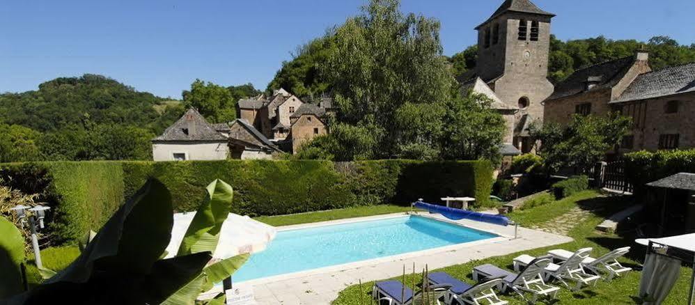 Logis Hotel Restaurant L'Auberge Du Chateau Muret-le-Château Екстериор снимка